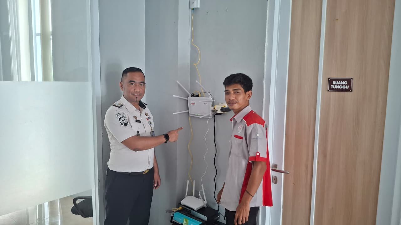 Bapas Tanjungpandan Laksanakan Pemeriksaan Pemeliharaan Berkala Kontrak Jasa Internet